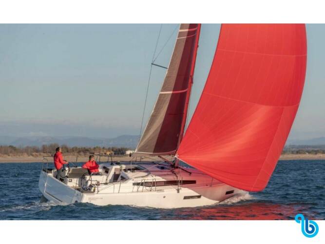 Sun Odyssey 380  PHOS