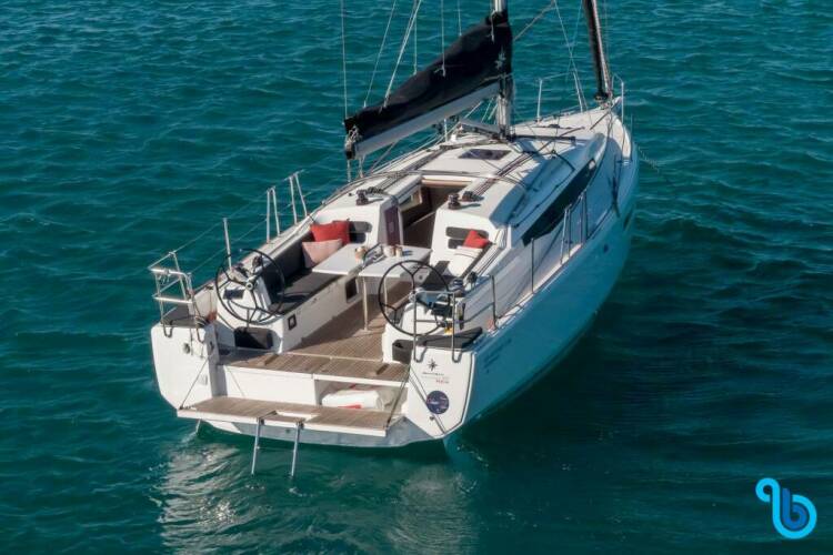 Sun Odyssey 380