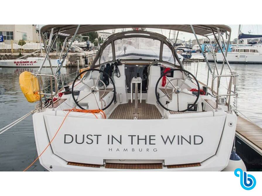Sun Odyssey 389 | Dust in The Wind