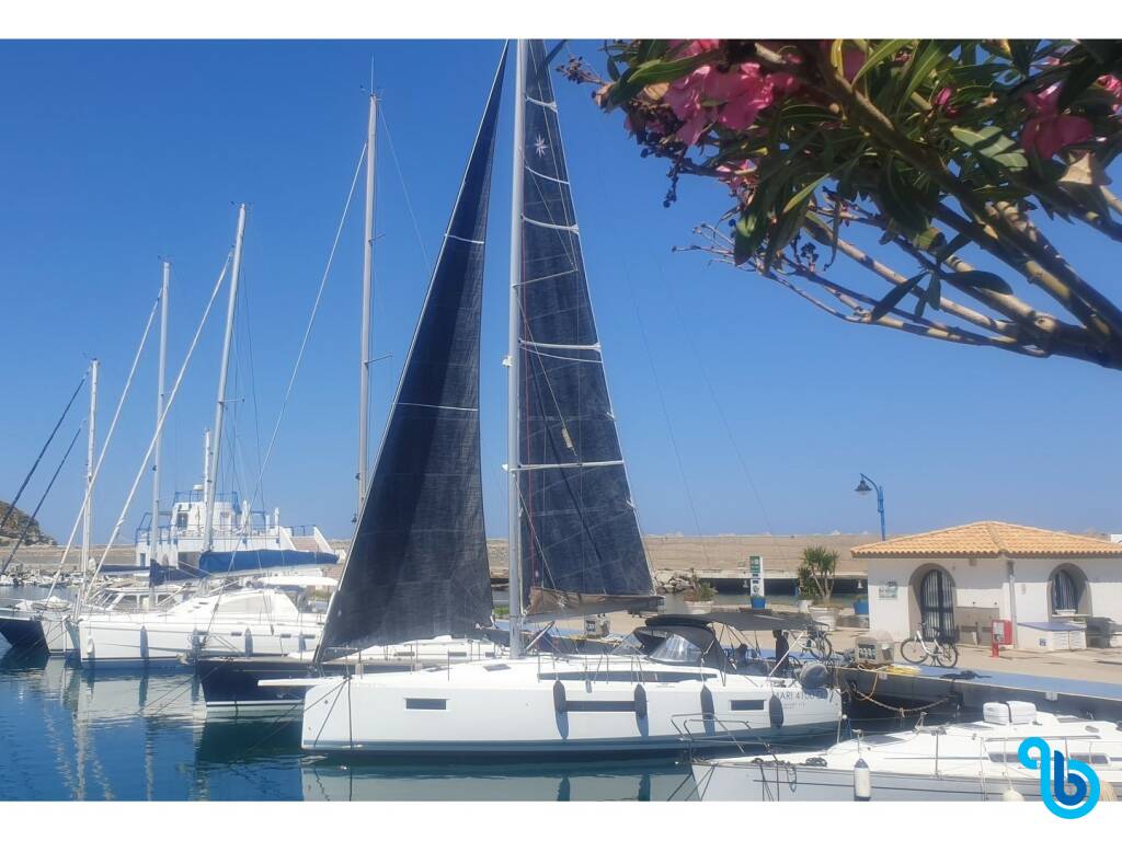 Sun Odyssey 410 Performance , THE SONG IS YOU