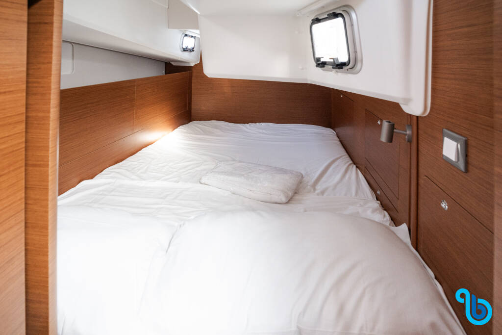 Sun Odyssey 410, Pheia - Comfort line