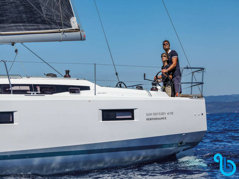 Sun Odyssey 410, Locean