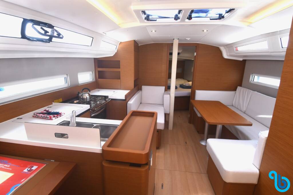 Sun Odyssey 410, Signum Bravo