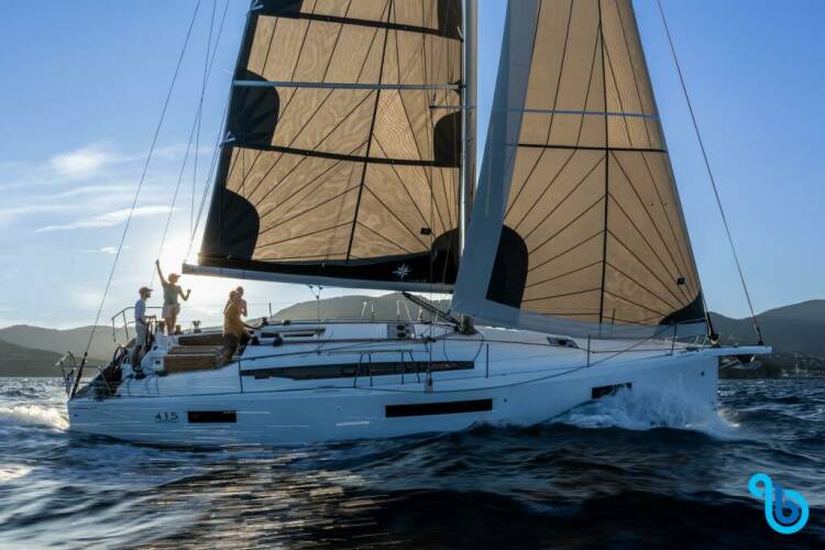 Sun Odyssey 415 Akita