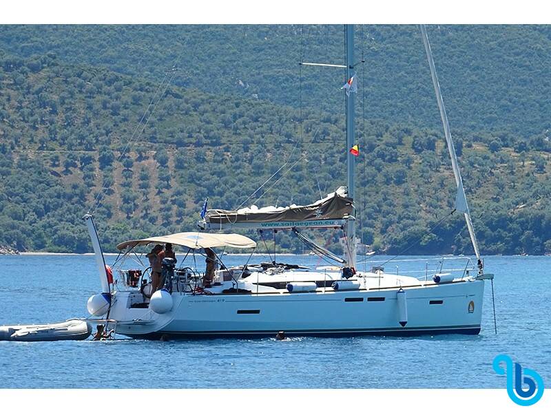 Sun Odyssey 419, Eione