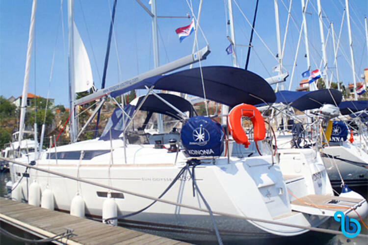 Sun Odyssey 439 KARMA