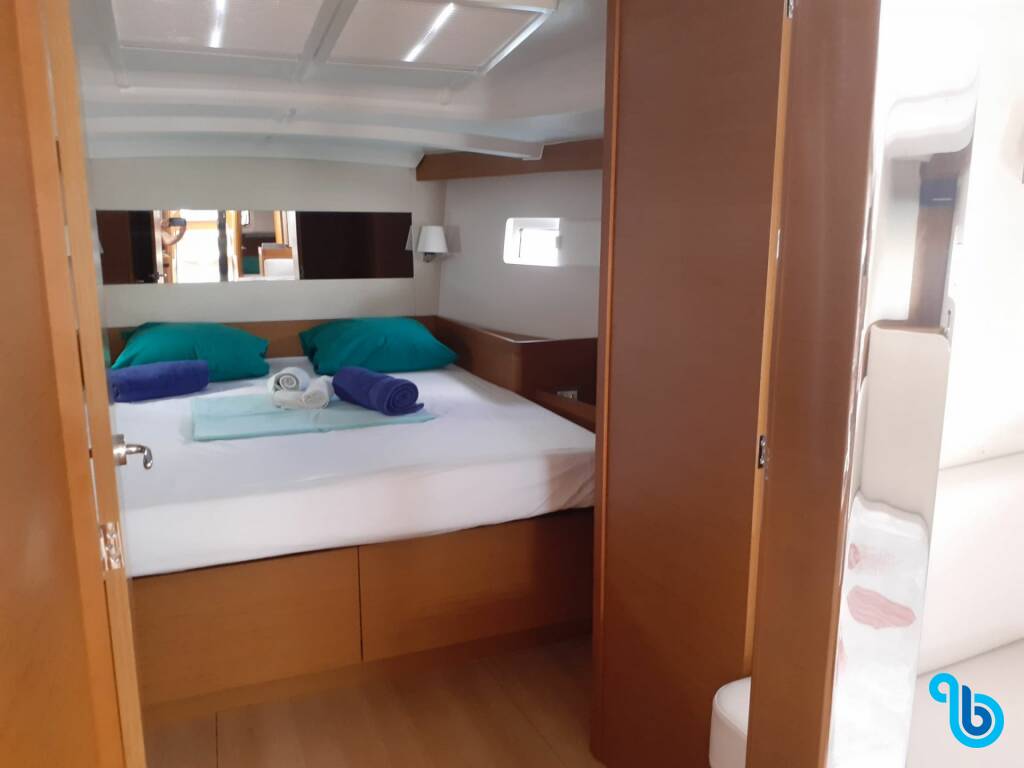 Sun Odyssey 440, Kerseli