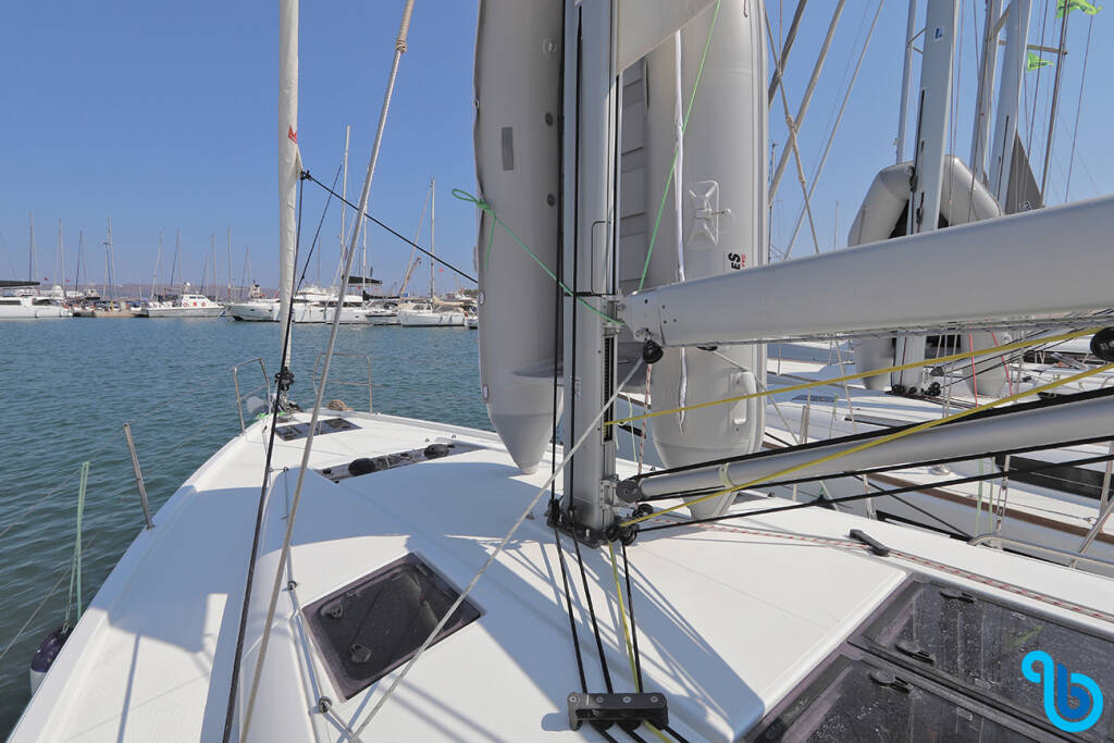 Sun Odyssey 440, Ermis