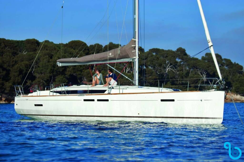 Sun Odyssey 449, VEZAD **