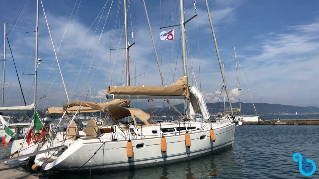 Sun Odyssey 45 , MondoX