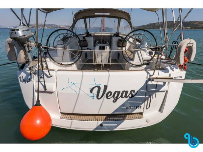 Sun Odyssey 469 Vega