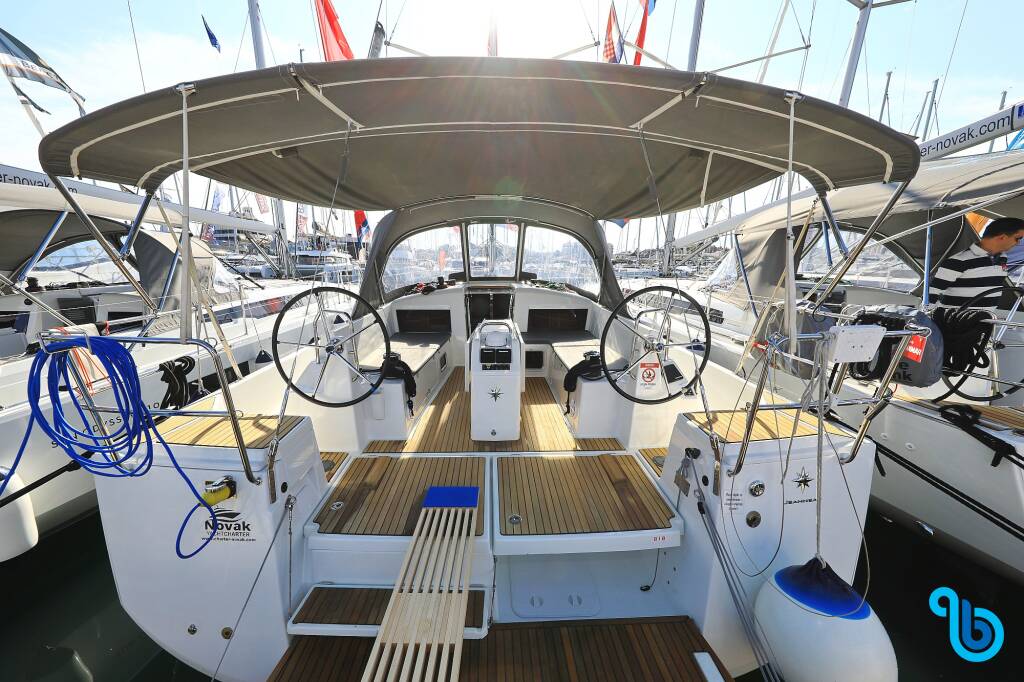 Sun Odyssey 490, 