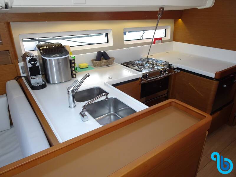 Sun Odyssey 490, ALFADAR