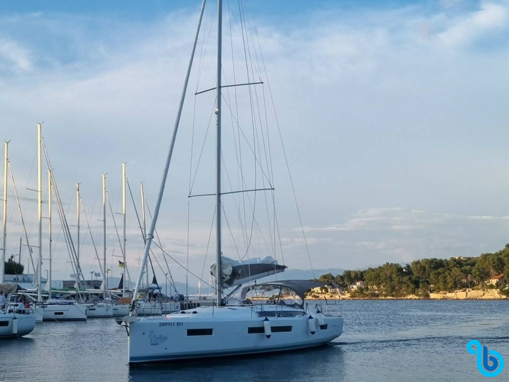 Sun Odyssey 490, 