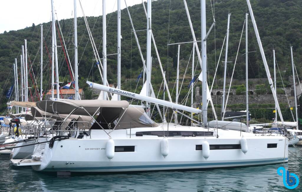 Sun Odyssey 490, Caruso