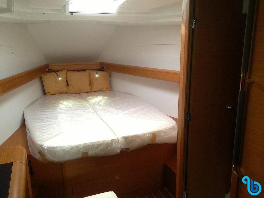 Sun Odyssey - DOUBLE CABIN, Sailing school - double cabin