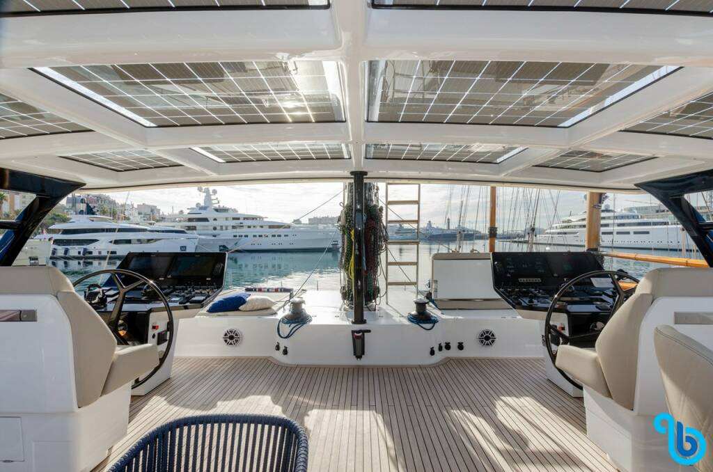 Sunreef 60, Dessus