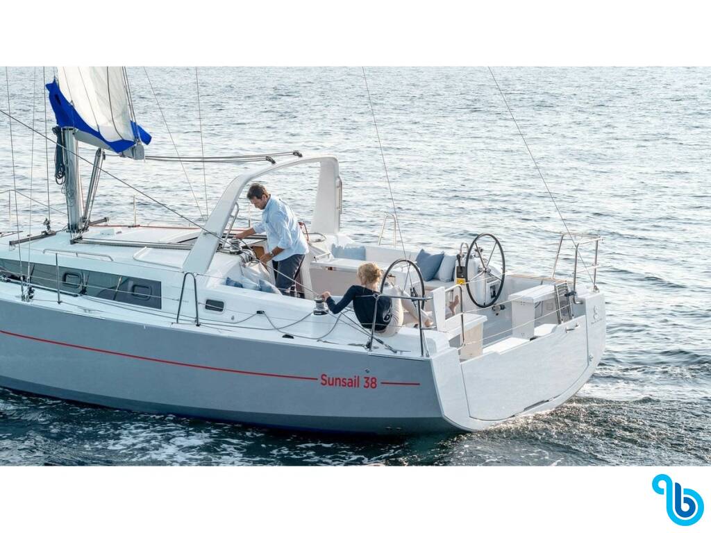 Sunsail 38, 