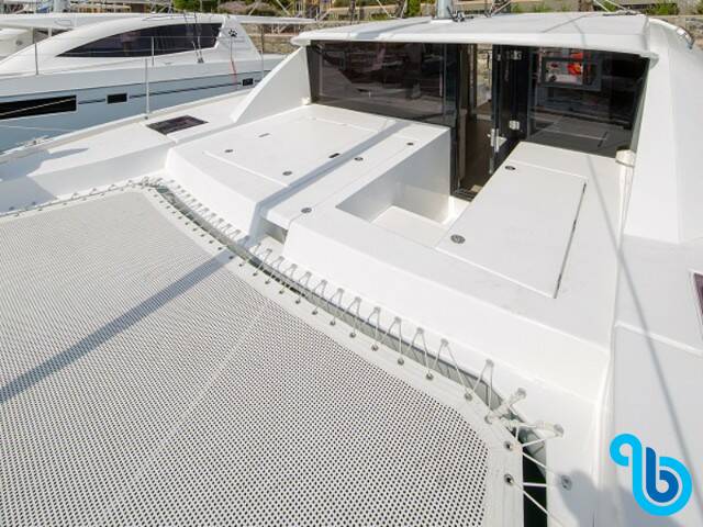 Sunsail 404, 